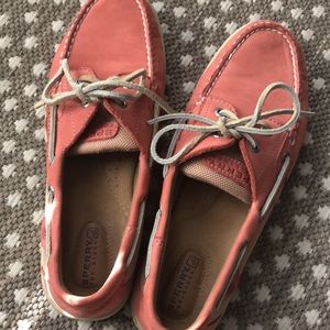 Sperry Women’s boat shoes